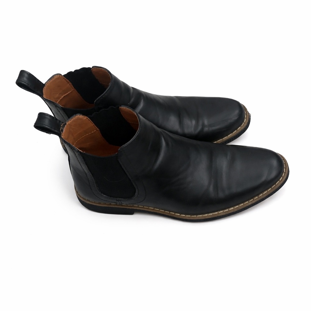 Deer Stags Black Leather Chelsea Boots size 5